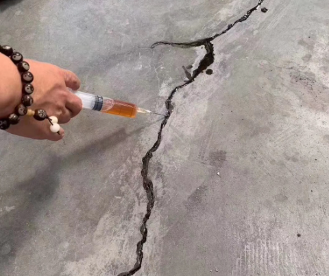 昆都仑混凝土裂缝修补技术详解​